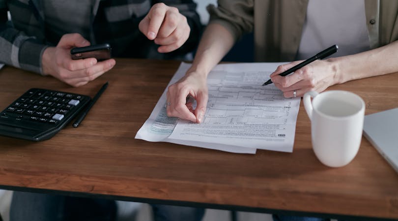 Qué documentación reunir si su empresa decide demandar por un impagado